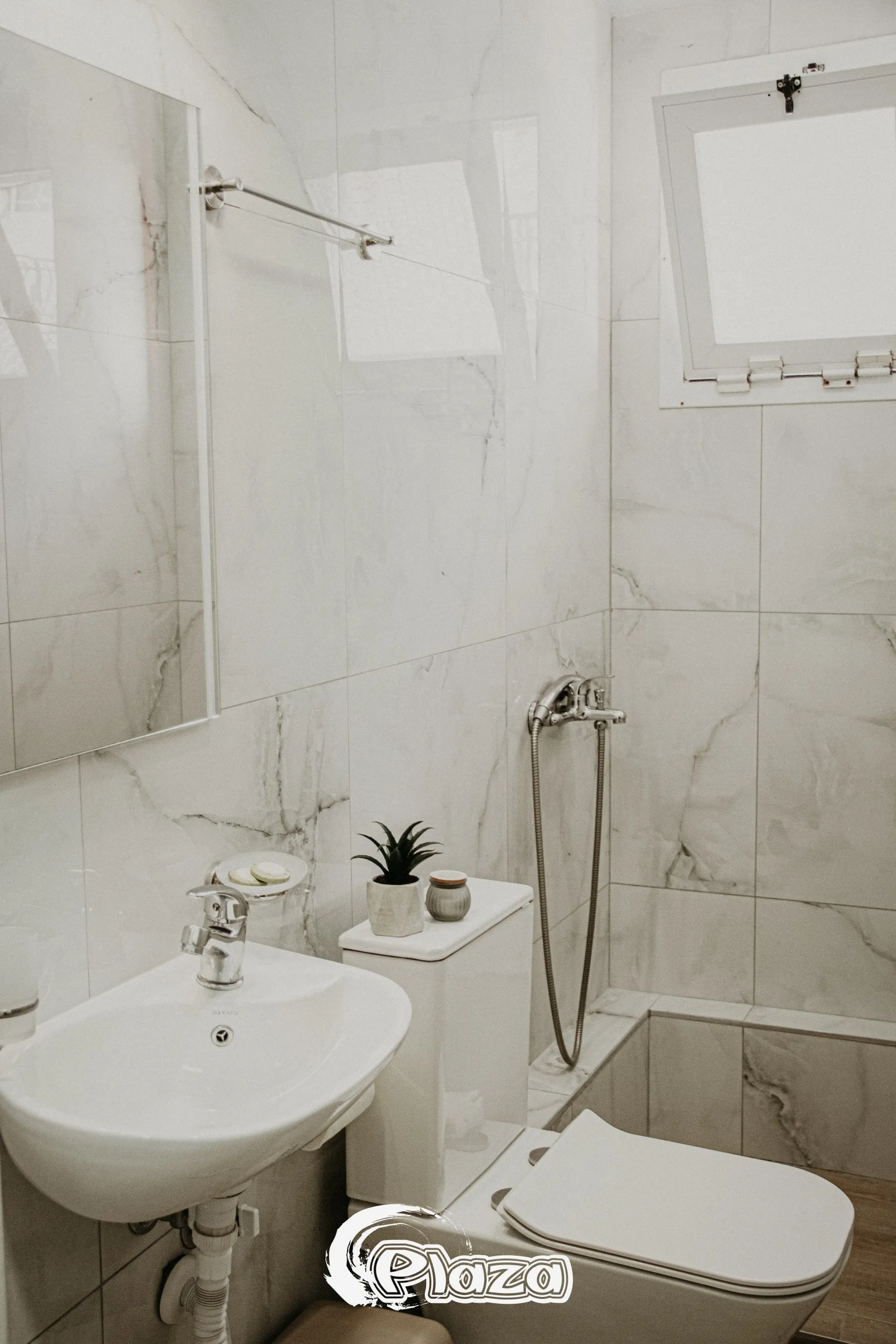 Hotel Studios Plaza — Gallery 26